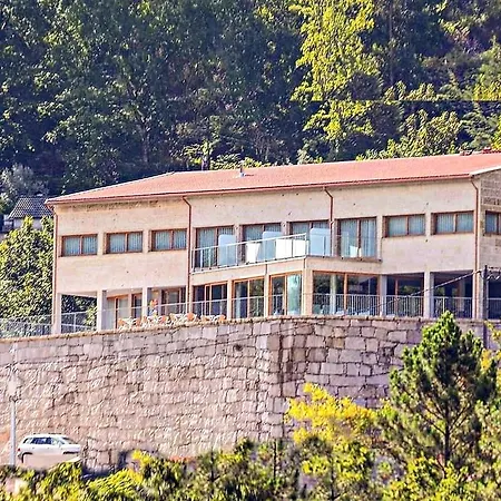 Lodge Solar Do Cavado *